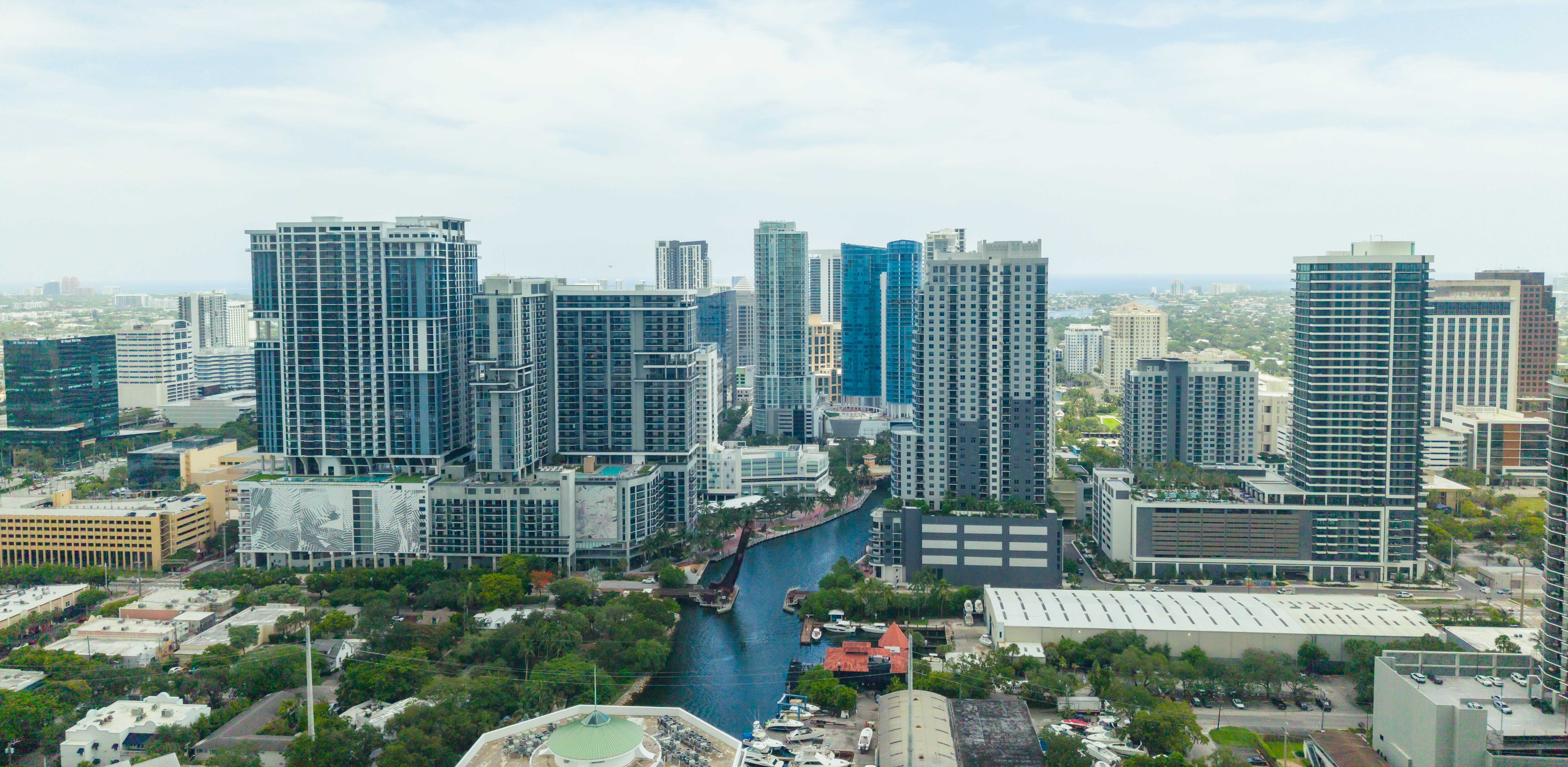 Fort Lauderdale commercial real estate skyline